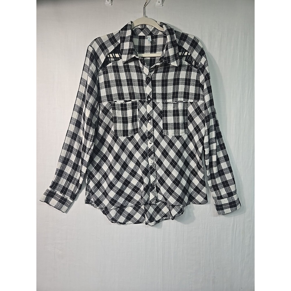 FREE PEOPLE Women's PLAID Snap Button Up Shirt TOP Casual Long Sleeve M Cut Out